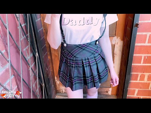 ❤️ Schoolgirl Sucks ya dick miri emi na iberibe kama klaasị. Mmekọahụ ❌️