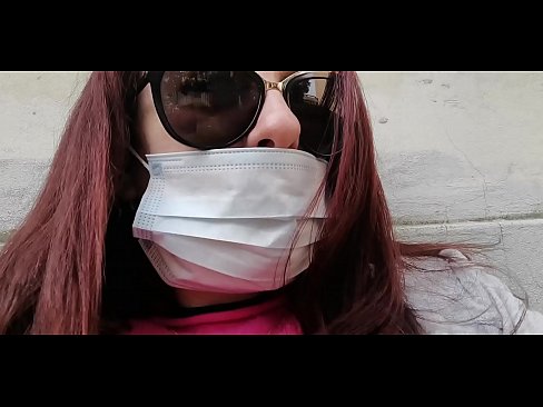 ❤️ Nicoletta na-abọ ọbọ n'ahụ onye agbata obi ya na pees n'ime ebe a na-adọba ụgbọala ya (Special Covid19 Italian Quarantine) Mmekọahụ ❌️